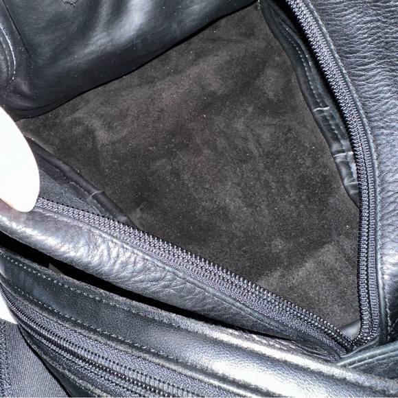 DELANE Leather Backpack/Bag - Picture 6 of 16